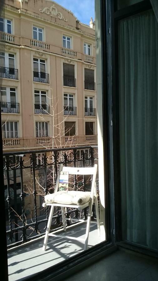 Gran Via Balconies Apartment กรานาดา ภายนอก รูปภาพ